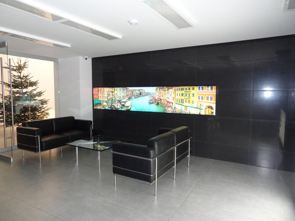 Studio Poz Apartment Познан Екстериор снимка