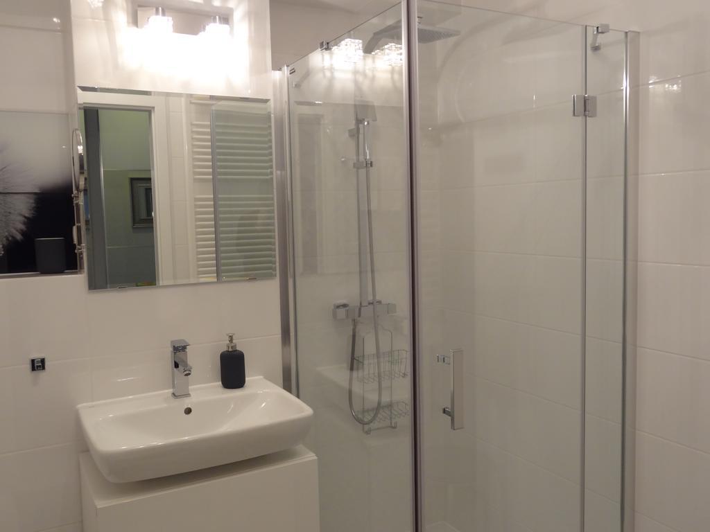 Studio Poz Apartment Познан Екстериор снимка