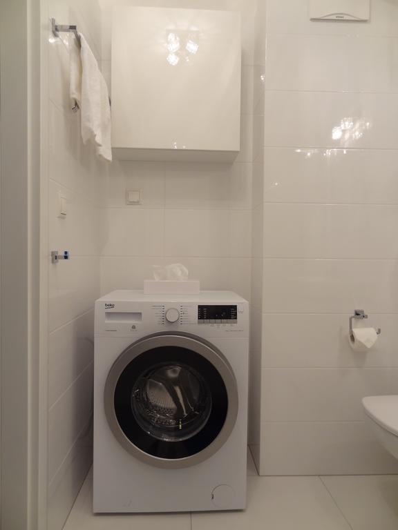 Studio Poz Apartment Познан Екстериор снимка